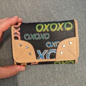 NWOT Xoxo Wallet